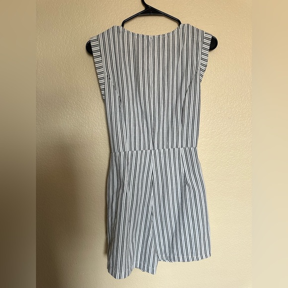 Lulu's Romper - Picture 3 of 3